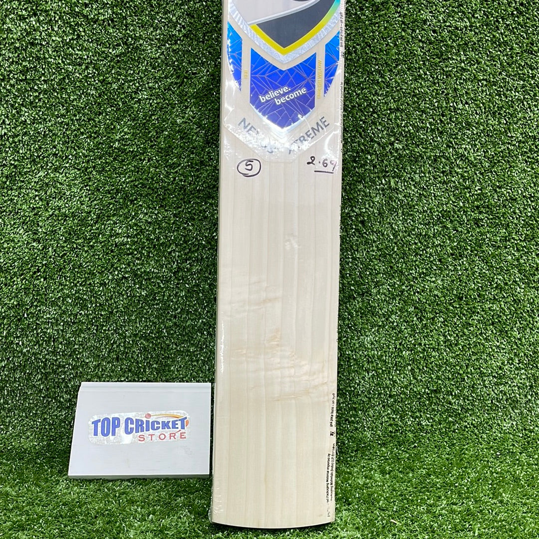 SG Nexus Xtreme Junior / Youth Cricket Bat