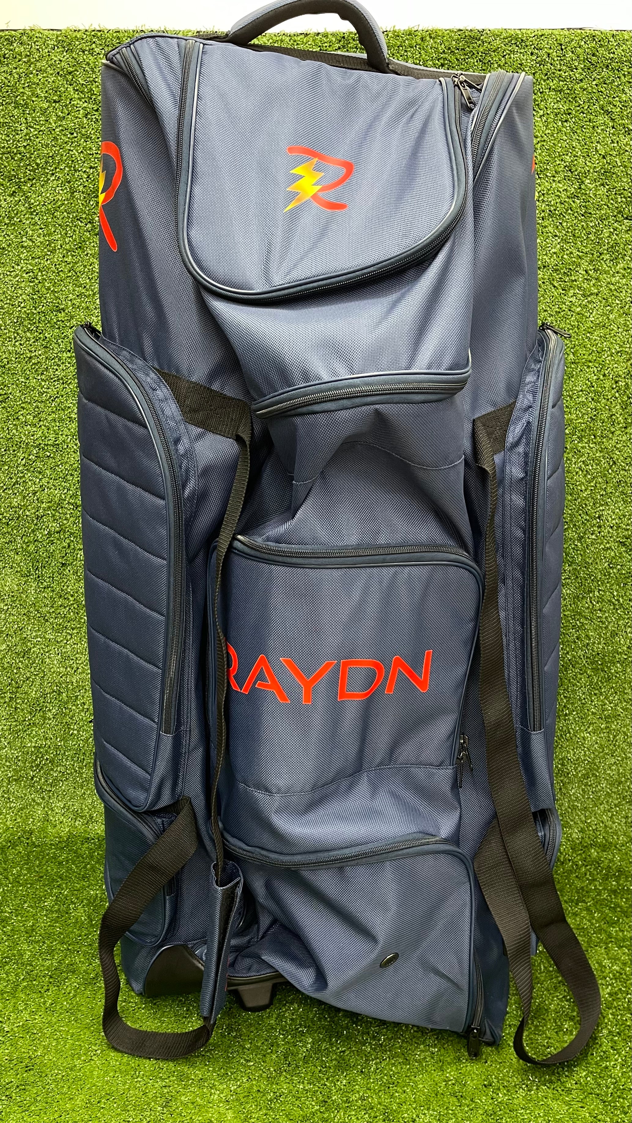 Raydn Players Wheelie Premium Adult Cricket Kit Bag (Navy Blue / Black)
