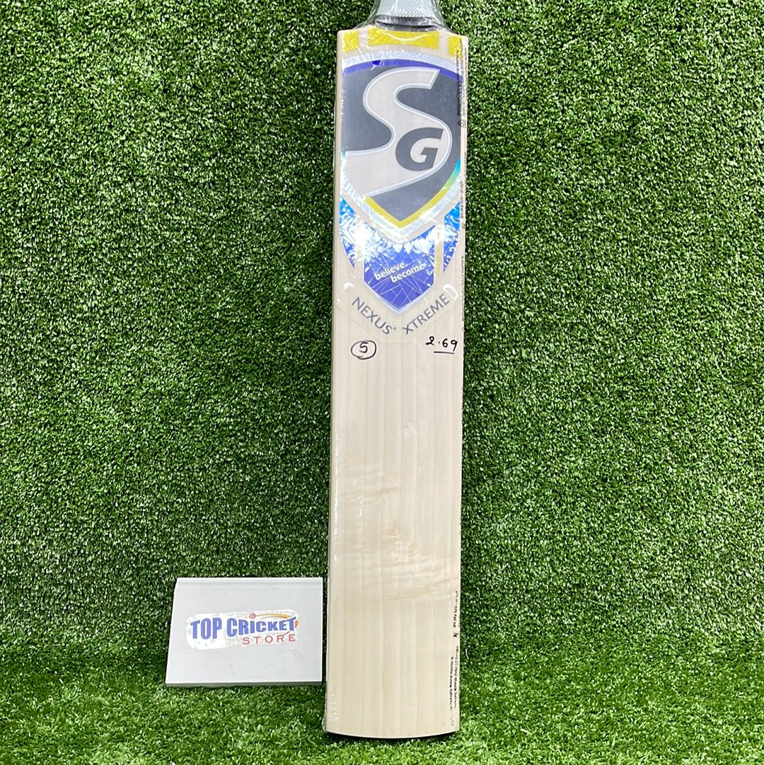 SG Nexus Xtreme Junior / Youth Cricket Bat